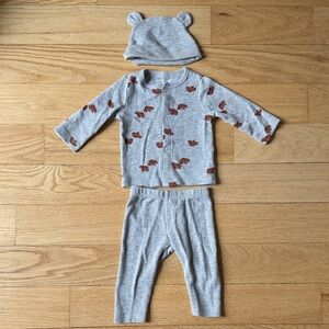 Carter's Gray and Brown Bear Print Matching Set